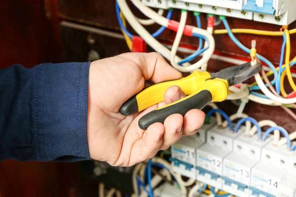 Electrical Panel Upgrade Solutions for Eagle Mountain Homeowners