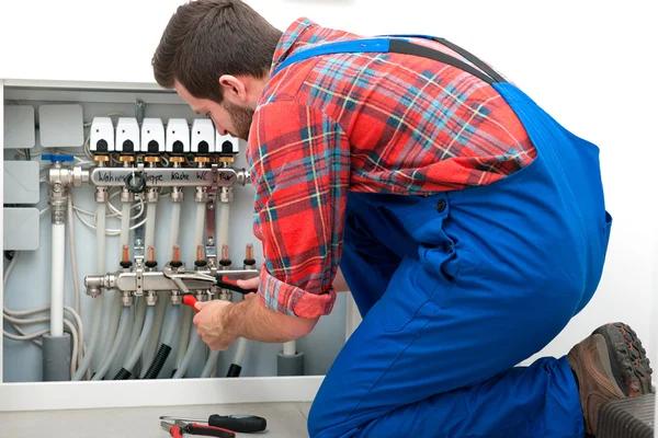 How Foster Plumbing & Heating Solves Problems Other Companies Miss