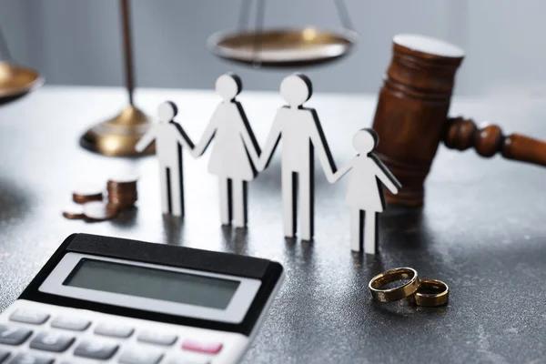 How a Family Lawyer Helps You Navigate Difficult Legal Decisions